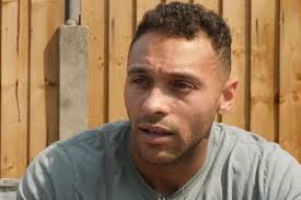 The family ties that make blinds