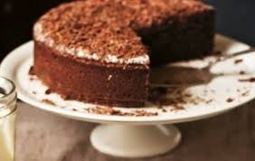Pour Le 4h Nous Vous Devoilons Notre Recette De Gateau Au Chocolat Aux Biscuits A La Cuillere Gateau Chocolat Facile Gateau Chocolat Recette Gateau Chocolat