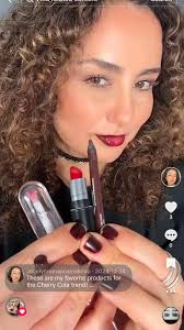 Kylie Craving Cherry Lip