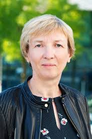 Anne Lorang's Instagram, Twitter & Facebook