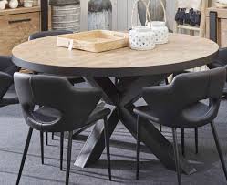 Très belle table à manger ronde thonet. Table Ronde Udine