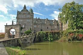 Emmerthal Niedersachsen Hamelschenburg Castle Schloss Hamelschenburg Chateau D Haemelschenbourg Germany Castles Castle Barcelona Cathedral