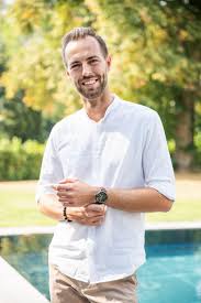 Denk dat de vermoeidheid achter de schermen…» Dit Zijn De Deelnemers Van The Bachelorette Deze Mannen Veroveren Het Hart Van Elke Clijsters Op Play4 Nxtpop