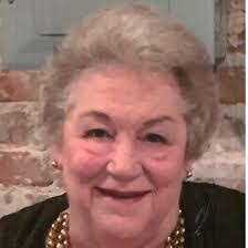 Kelly Gresham's Instagram, Twitter & Facebook