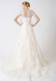 Vera Wang Esther Bridal Gowns By Vera Wang Classics Wedding Dress Inspiration Lovely Wedding Dress Wedding Dresses Vera Wang