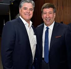 Home » tv celebrity » mark simone married, wife, single, bio, age. Mark Simone On Twitter I Ll Be Filling In For Sean Hannity This Afternoon From 3 6pm Est Don T Miss Sean S Exclusive Interview With Pres Trump Tonight Https T Co 41amloxm0g
