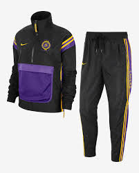 We are #lakersfamily 17x champions | want more? Lakers Courtside Nike Nba Trainingsanzug Fur Damen Nike De