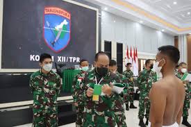 We did not find results for: Sidang Parade Tingkat Subpandasus Xii Tpr Pontianak Penerimaan Calon Taruna Akmil Borneonetv