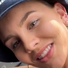 Mya Hunter Featherstone (@myafeatherstone) • Instagram photos and videos