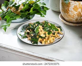 Stir-Fried Bai Liang with Egg