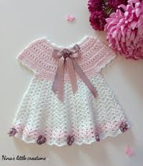 Vestito all uncinetto per bambina schema uncinetto per bambina. Vestito Per Neonata Lavorato All 39 Uncinetto Con Filato Di Cotone Questo Vestito Molt Vestiti Per Bambini All Uncinetto Ragazze Uncinetto Vestiti Da Bambini