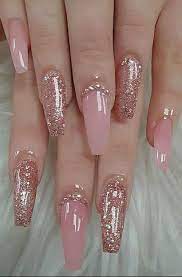 Una fachada con poco tamaño de frente, pero en ella se desarrolla una casa completa y funcional. Pin On Coffin Nails