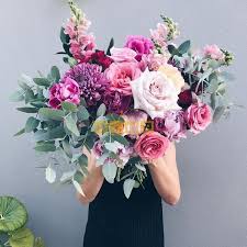 اجمل صور بوكيه ورد لاعياد الميلاد وللأحبه موقع مصري Flower Bouquet Wedding Amazing Flowers Valentines Flowers