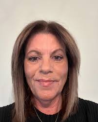 Diane Norby's Instagram, Twitter & Facebook