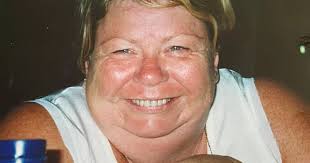 Mum reverses diabetes after incredible 12 stone weight loss triggered by  daughter's desperate plea