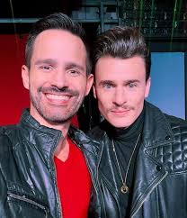 Emerson Collins (@emersoncollins) • Instagram photos and videos