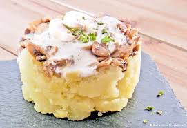 Ecrase De Pommes De Terre Aux Champignons Alimentation Pomme De Terre Puree Pomme De Terre
