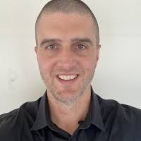 8 "Richard Hyndman" profiles