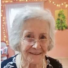 Christine Closson's Instagram, Twitter & Facebook