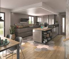 Le couple a choisi une table à manger de la gamme meccano home, un beau meuble original et amusant. Cuisine Ouverte Sur Salon Ou Salle A Manger 20 Exemples A Copier Cote Maison