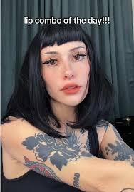 Winter Fashion Essentials for Combating Wind Chill