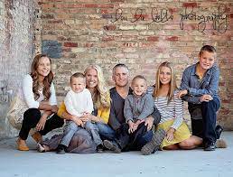 Lou La Belle Photography Urban Family Photos Family Photo Pose Urban Family Photography