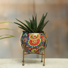 Here are 20 fabulous finds. Home Decor Gifts For Wedding Buy Home Decor Gifts For Wedding Gift Delivery In India Usa Uk