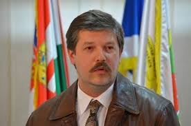 Check spelling or type a new query. Lengyel Laszlo A Cel Az Hogy Az Mnt Osztondijprogramja Szarnyra Kapjon Vajdasag Ma