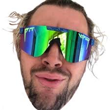 Best pizza closest to jam wireless dome Syracuse NY plz help me not go to  dominos