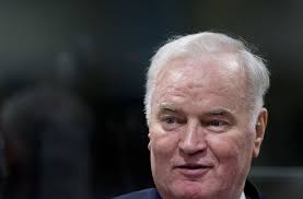 Juni 2021 im gerichtssaal in den haag. Urteil Gegen Mladic Das Gesicht Des Terrors Politik Stuttgarter Nachrichten