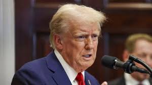 Urusi iko tayari kwa 'mazungumzo ya heshima' baada ya Trump kumwambia Putin  amalize vita vya kipuuzi Ukraine