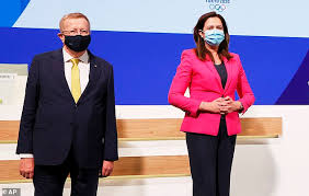 His survivors include two sons. Z4suo3igiicqbm