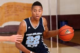 Develops on and off the court through art. Kentucky Basketball How Kelly Oubre To Kansas Changes Cats Recruiting Plans Bleacher Report Latest News Videos And Highlights