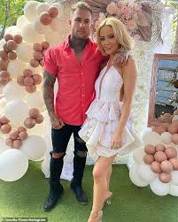 He was elected to the australian senate representing the state of queensland at the 2013. Mafs Jessika Power And Her Hot Brother Rhys Celebrate Their Birthdays On The Gold Coast Australiannewsreview