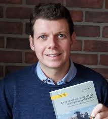 Une thèse de doctorat remaniée en livre