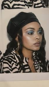 Nina Fay's Instagram, Twitter & Facebook