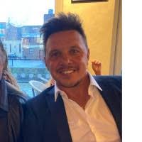 Robert Myatt's Instagram, Twitter & Facebook