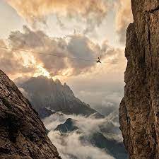 Lean Florian Ebner Martin Lugger Redbullillume Slackline Slacklife Balance With Images Action Photography Slackline The Incredibles