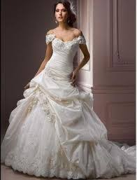 enter romeo and juliet above, at the window juliet. 10 Romeo And Juliet Wedding Details Ideas Fun Wedding Shoes Wedding Details Romeo And Juliet