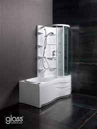 Questa vasca idromassaggio è caratterizzata da pannelli laccati che racchiudono in 180 x 78/83 cm un concentrato di tecnologia: Glass Vasca Capri 170 X 70 85 Vasca Combi La Ceramica Group Vendita On Line A Prezzi Scontati Vasca Bagno Doccia