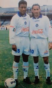 Los casos son muchos, empezando por federico vilar, moisés muñoz, luis gabriel rey, rafael márquez lugo. Roberto Andrade Leyendas De Futbol Balompie Liguilla Mx