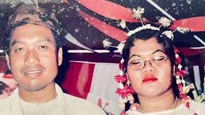 hey everyone can someone please open the eyes of my late mother i want to  put this as an tattoo Pleaasee thank you