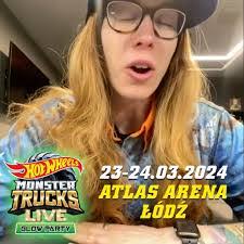 Rebecca Schnell's Instagram, Twitter & Facebook