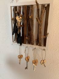 Schlusselbrett Holz Basteln Schlussel Ordnung Aufbewahren Schlusselbrett Holz Selber Machen Holz Holz Deko Selber Machen