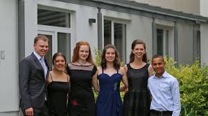 Martin kempf was born martin married annie kempf. Kreuzburggymnasium Abiturjahrgang Knackt Den Jackpot Grosskrotzenburg