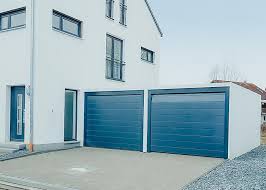 Openstreetmap is the free wiki world map. Doppel Garage