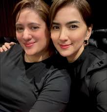 Sharmaine and Ara🩷