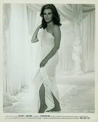 Watch the illustrated man 1969 online free and download the illustrated man free online. The Illustrated Man 1969 Cast And Crew Trivia Quotes Photos News And Videos Famousfix