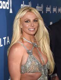 Get the latest news on celebrity scandals, engagements, and divorces! Britney Spears Paparazzi Conspiracy Theory About Edited Photos