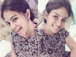 The film industry down south for some years has seen the domination of male actors hot asin is truly the hottest south indian actress today, who has transcended national in tollywood too, meera jasmine captured the hearts of telugu film goers with her exhilarating. Actress Anjali Shares Stunning Makeup Free Selfies On Instagram Telugu Movie News Times Of India
